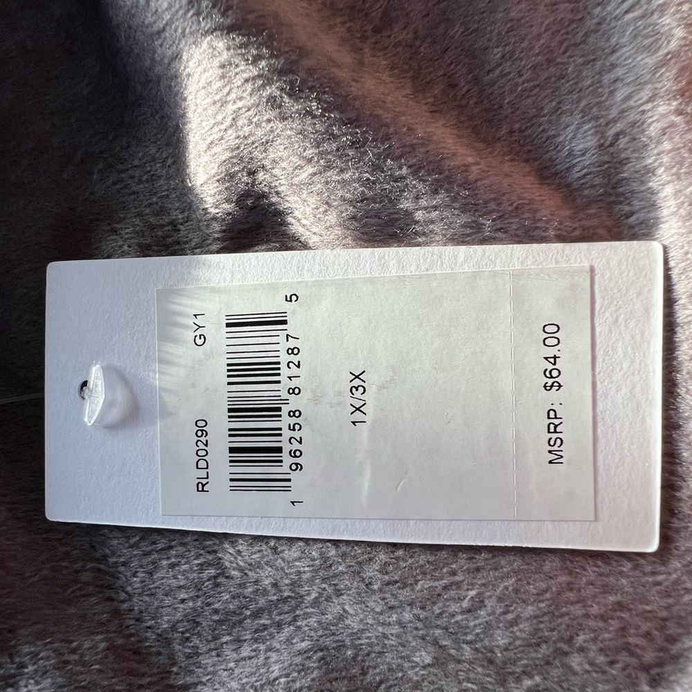 Splendid Women's Velour Super Soft Lightweight Belted Robe JW7 Gray Sz 1X/3X NWT - Picture 6 of 10